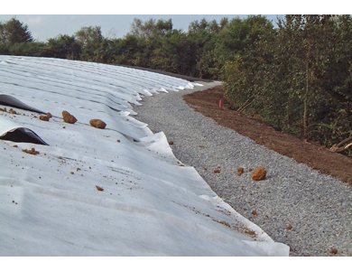 TYPAR drainage geocompsites used in landfill capping